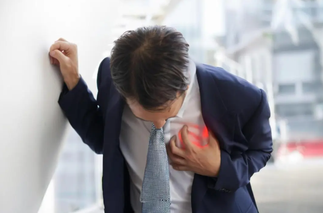 中医哪三个急救穴位关键时刻能自救助人？